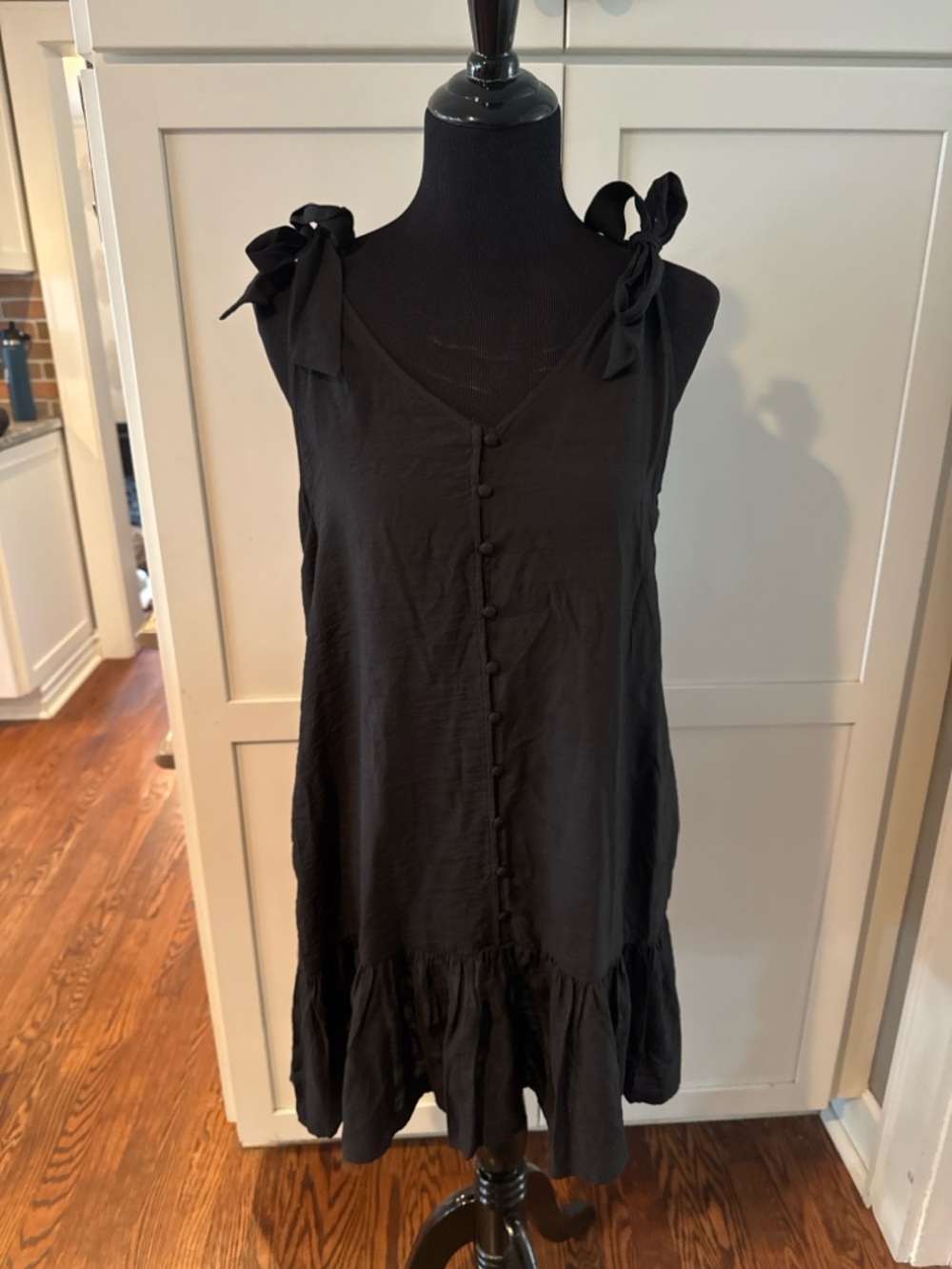 Black Tie-Shoulder Ruffle Hem Sleeveless Dress